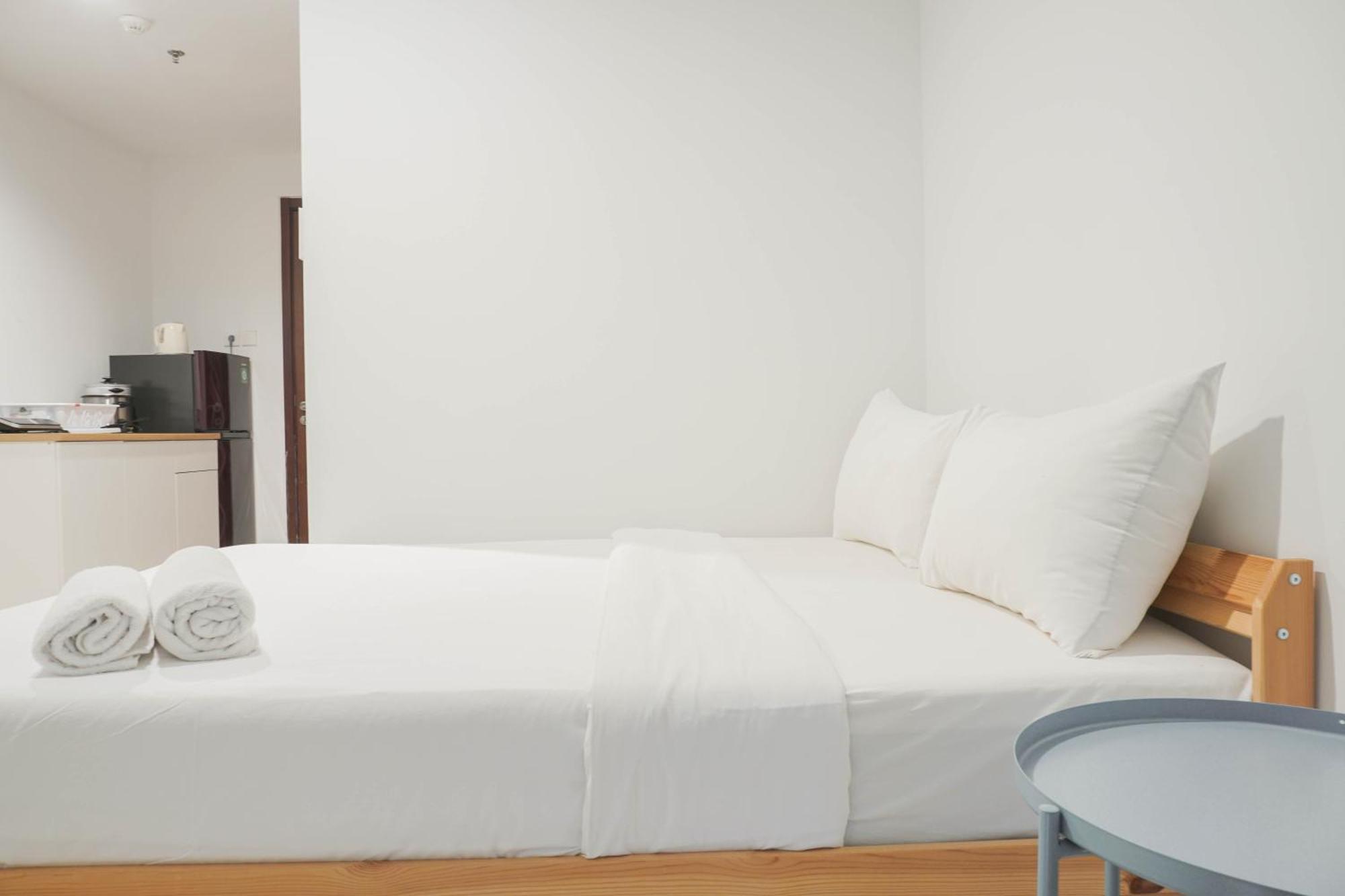 Gorgeous And Cozy At West Vista By Travelio Pangsapuri Jakarta
